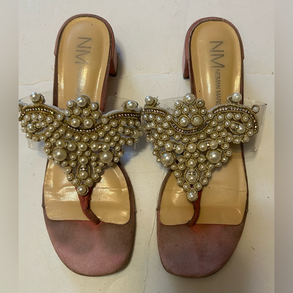 Neiman Marcus slip on pink sandals 7.5